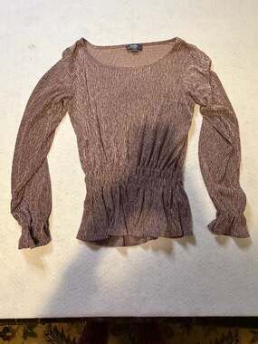Belle by Belldini Metallic Mauve Plisse Long Sleeve Smocked Waist Peplum Top